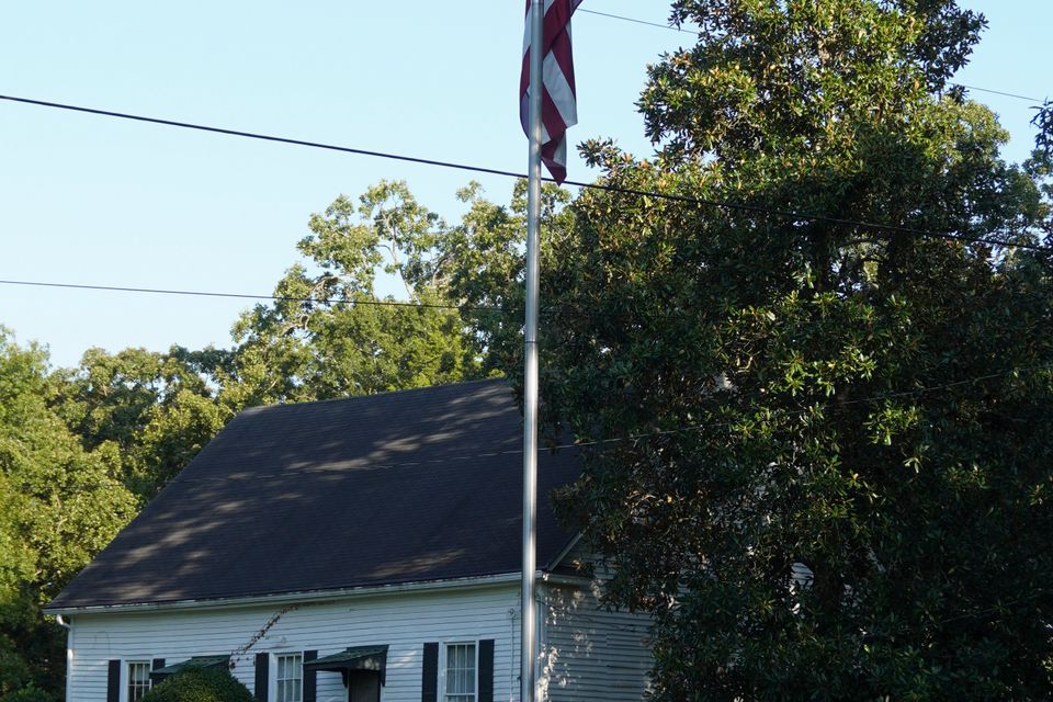Lone oak city hall